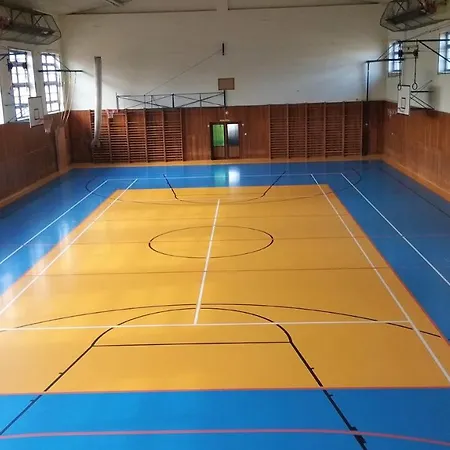 Athena - Sportovni Areal 게스트하우스 *